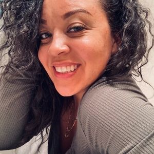 Meet your Posher, Esther